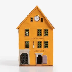 Cheap Nordic Dreams Bergen House 4 With Clock By