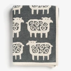 Cheap Cose Nuove Black Sheep Blanket By Klippan
